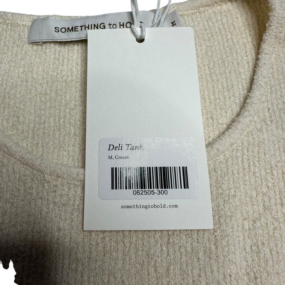 SOMETHING TO HOLD Deli Tank Top Cream Women's Size Medium NWT Teddy Boucle - Picture 5 of 7